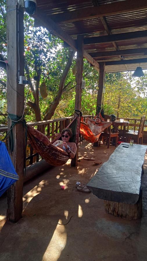 Bee Bee'S Chalets Home Stay And Trekking Banlung Kültér fotó