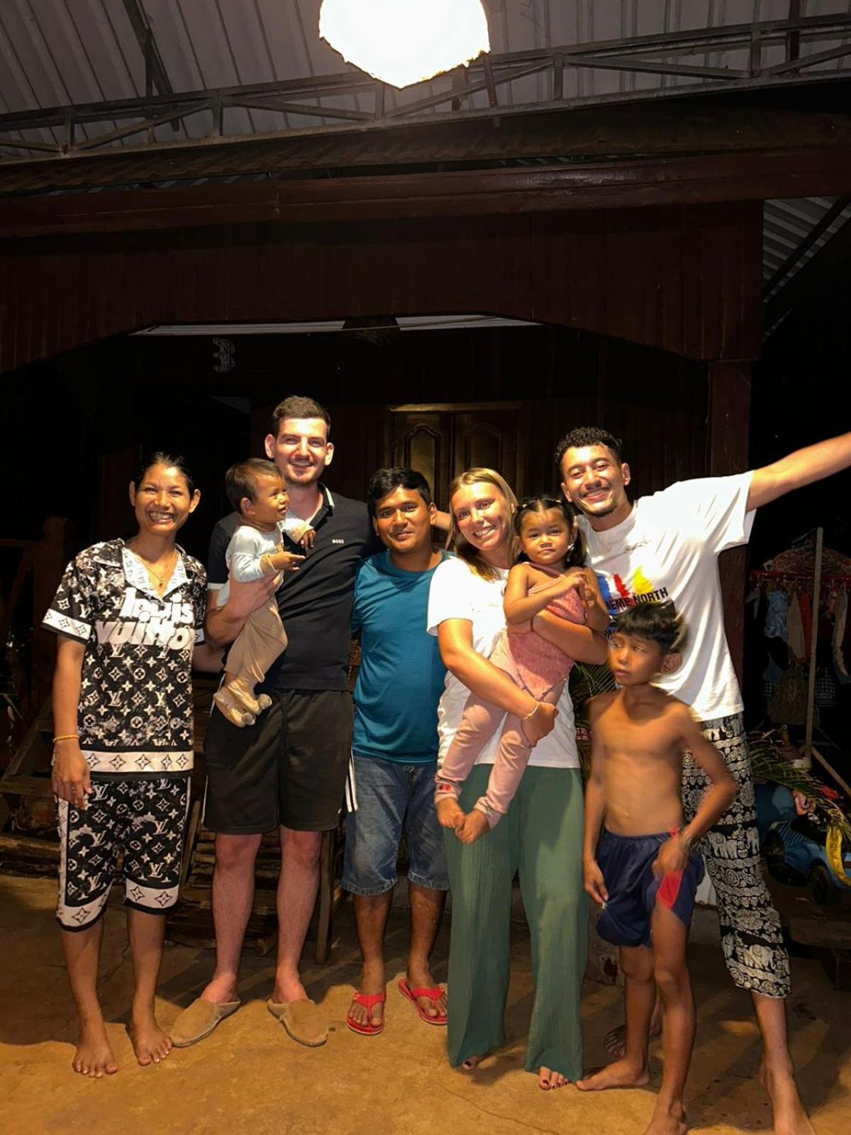 Bee Bee'S Chalets Home Stay And Trekking Banlung Kültér fotó